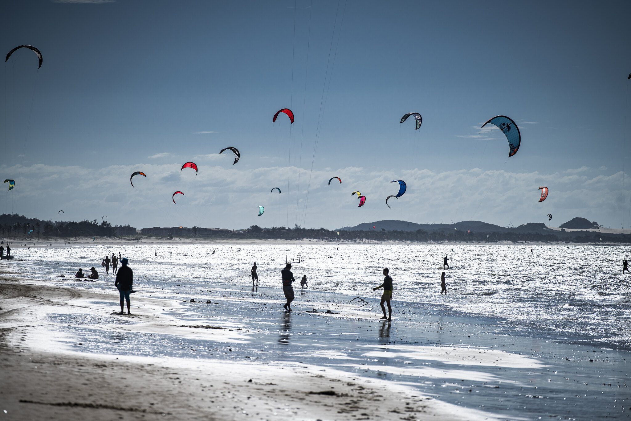 kitesurf-na-praia-do-cumbuco-caucaia-ceara-foto-sebrae-embratur-2